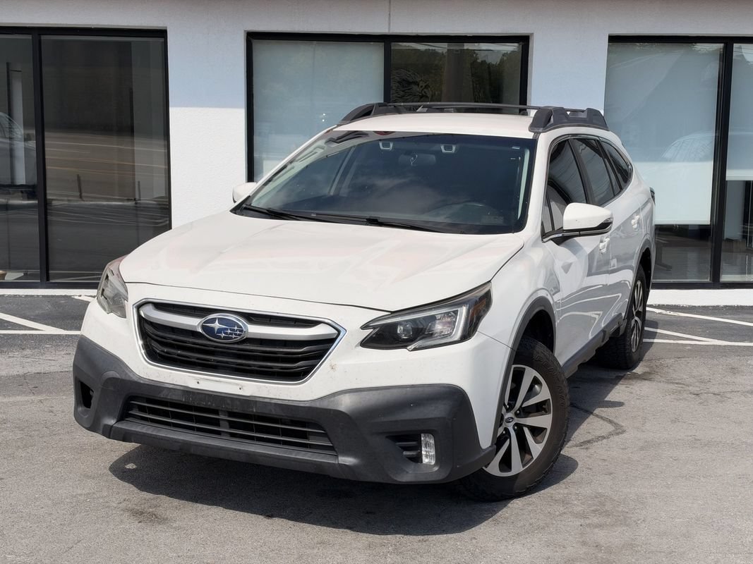 Used 2020 Subaru Outback Premium AWD/4WD image 1