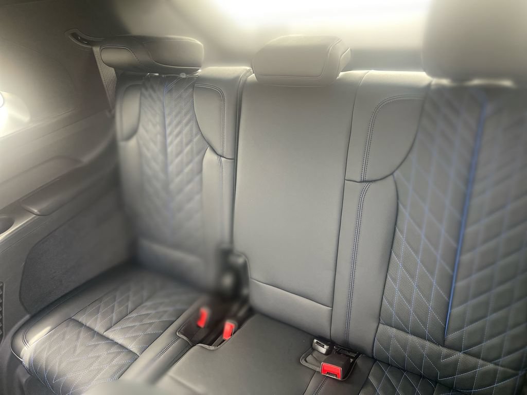 New 2026 Cadillac Escalade IQ Luxury 1 w/ LPO, Floor Liner Package AWD/4WD image 35