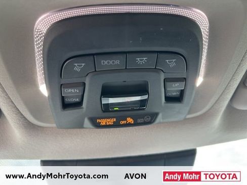 Used 2023 Toyota Corolla Cross XLE w/ Convenience Package image 29