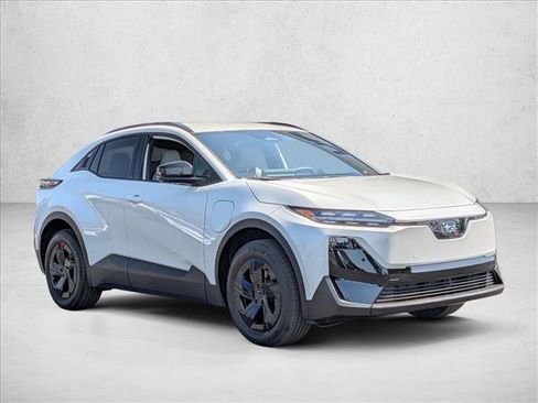 New 2026 Subaru Uncharted AWD image 7