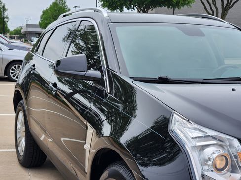Used 2010 Cadillac SRX Luxury image 8