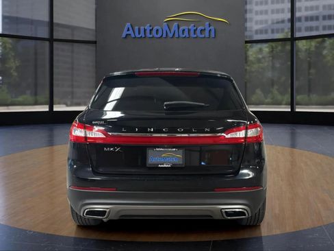 Used 2016 Lincoln MKX Premiere image 10