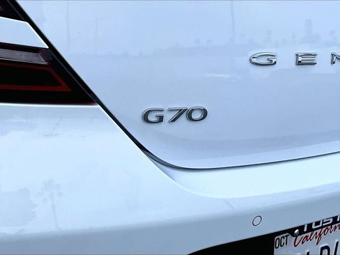 Used 2024 Genesis G70 3.3T Advanced w/ Sport Prestige Package image 9