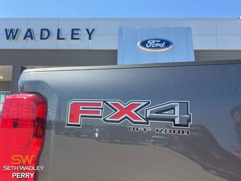 New 2026 Ford F250 XLT w/ FX4 Off-Road Package image 4
