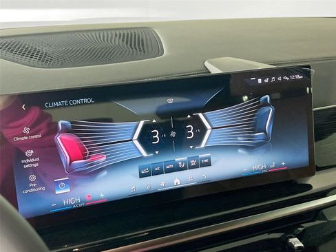 New 2026 BMW X5 xDrive50e w/ M Sport Package image 14