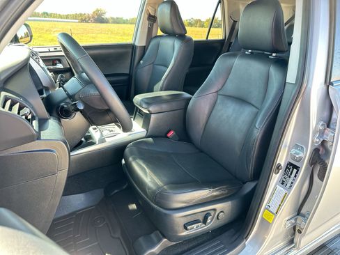 Used 2021 Toyota 4Runner Limited image 11