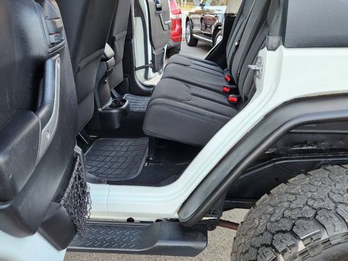 Used 2016 Jeep Wrangler Unlimited Sport w/ Quick Order Package 24S AWD/4WD image 27