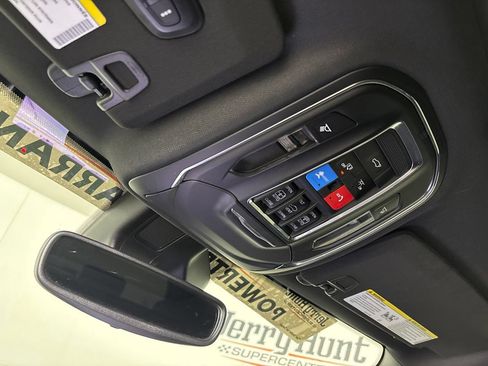 Used 2024 Jeep Grand Cherokee Limited RWD image 22