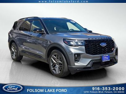 Used 2025 Ford Explorer ST