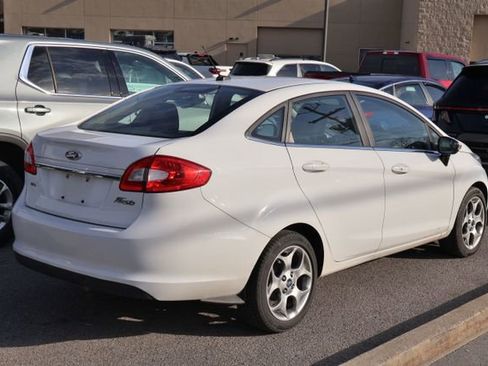 Used 2011 Ford Fiesta SEL w/ 301A Rapid Spec Order Code image 3