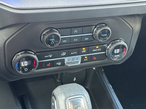 New 2026 Ford Bronco Big Bend AWD/4WD image 21