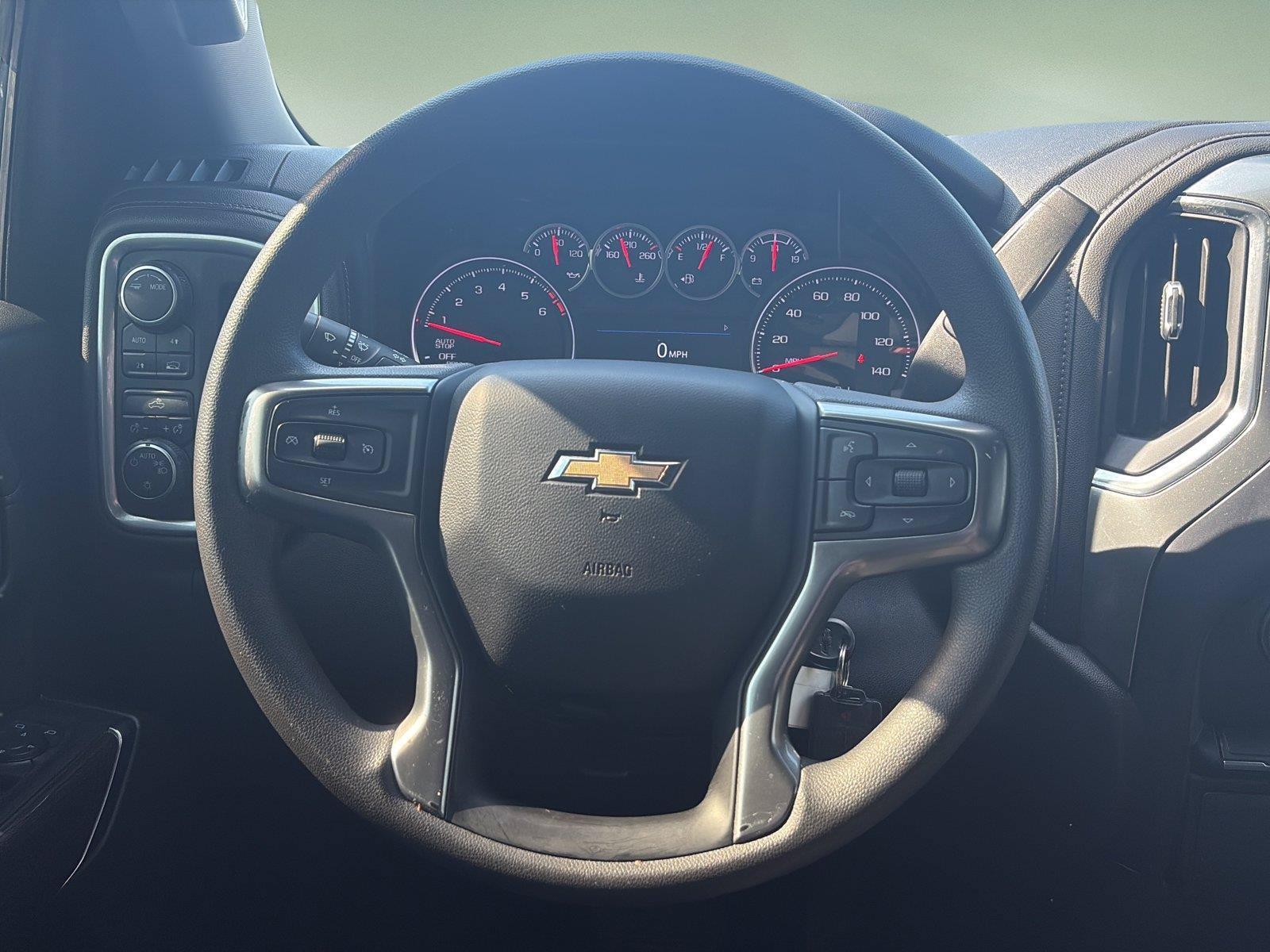 Used 2020 Chevrolet Silverado 1500 LT w/ Trailering Package AWD/4WD image 12