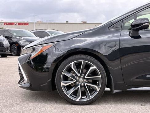 Used 2019 Toyota Corolla XSE FWD image 14