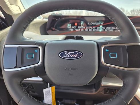 New 2026 Ford Expedition Active image 48