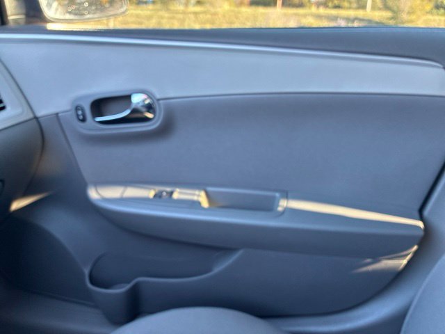 Used 2012 Chevrolet Malibu LS FWD image 38