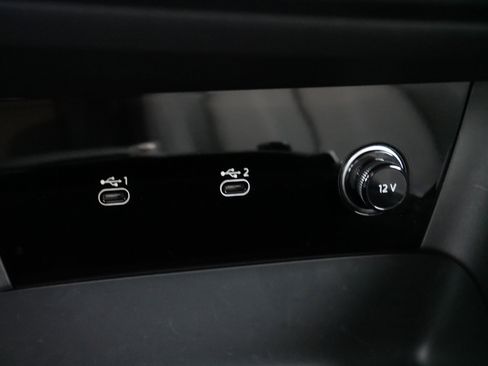 Used 2025 Audi Q6 e-tron Premium Plus w/ Premium Plus image 27