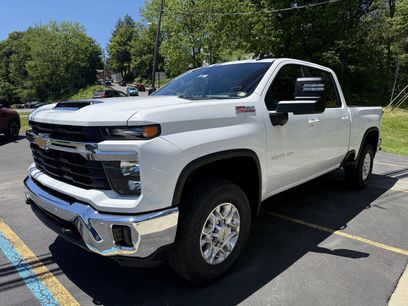 New 2026 Chevrolet Silverado 2500 LT w/ Safety Package
