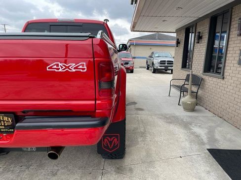 Used 1999 Dodge Ram 1500 Truck 4x4 Quad Cab image 11