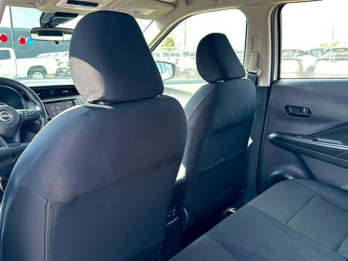 New 2025 Nissan Kicks Play S image 14