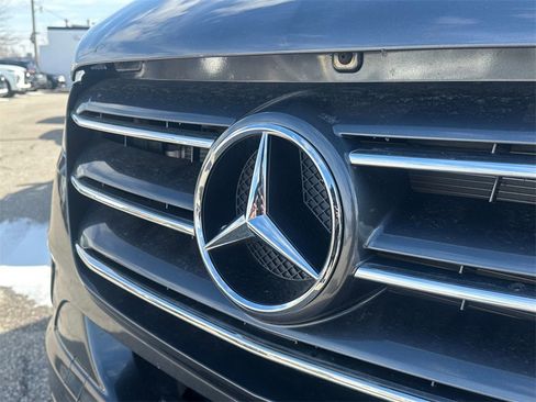 Used 2023 Mercedes-Benz Sprinter 3500 image 12