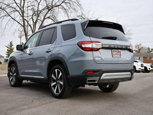 Used 2023 Honda Pilot Elite image 5