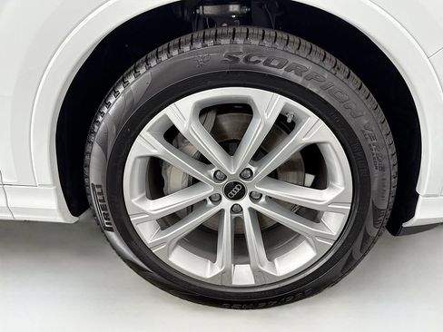 Used 2026 Audi Q7 3.0T Premium Plus w/ Premium Plus Package image 33
