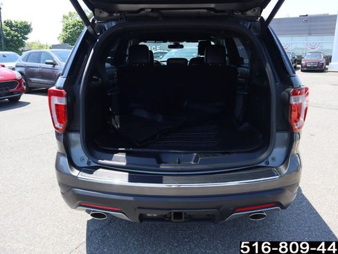 Used 2018 Ford Explorer XLT w/ Equipment Group 202A AWD/4WD image 29