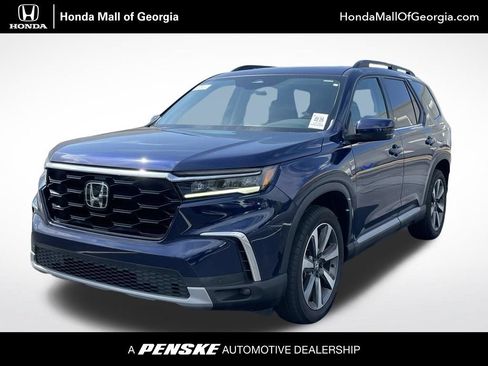 Used 2024 Honda Pilot Touring image 1