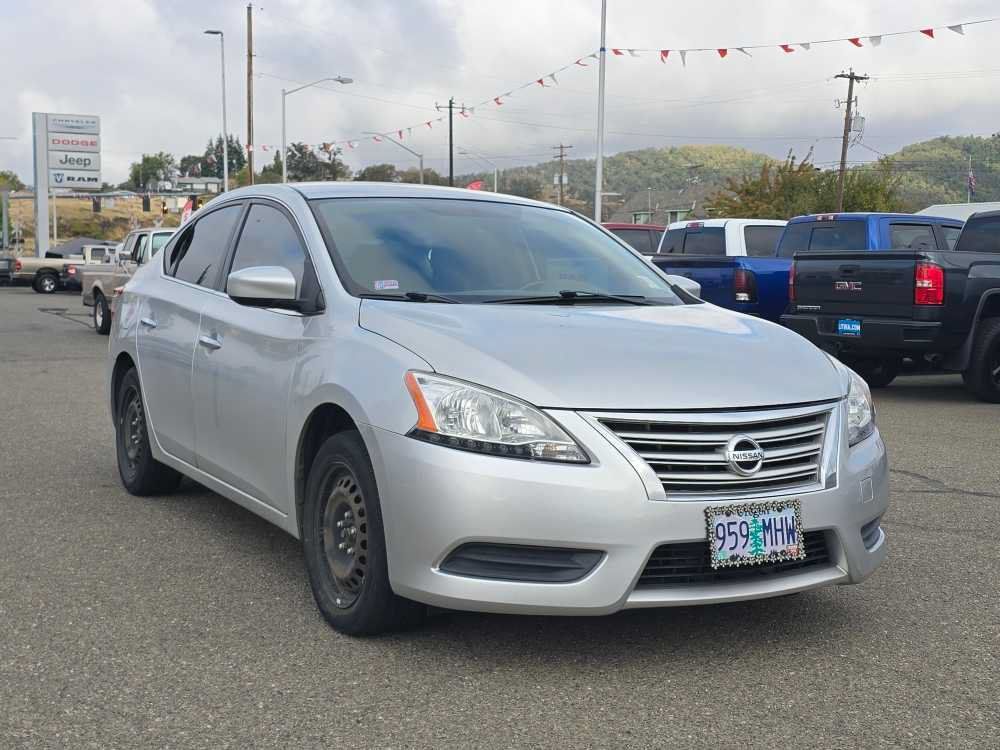 Used 2015 Nissan Sentra SV FWD image 18