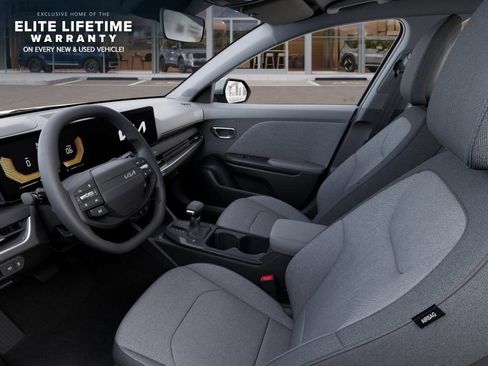 New 2026 Kia K4 FWD image 18