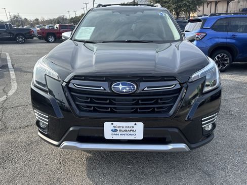 Used 2023 Subaru Forester Touring w/ Popular Package #3 image 8