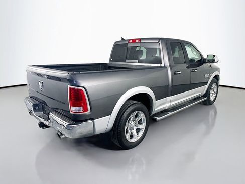 Used 2017 RAM 1500 Laramie image 7