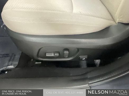 Used 2017 Subaru Forester 2.5i Premium w/ All-Weather Package AWD/4WD image 25