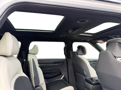 New 2026 Kia EV9 GT-Line AWD/4WD image 5