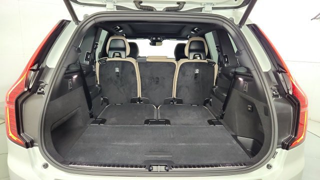 New 2026 Volvo XC90 T8 Plus w/ Protection Package AWD/4WD image 41