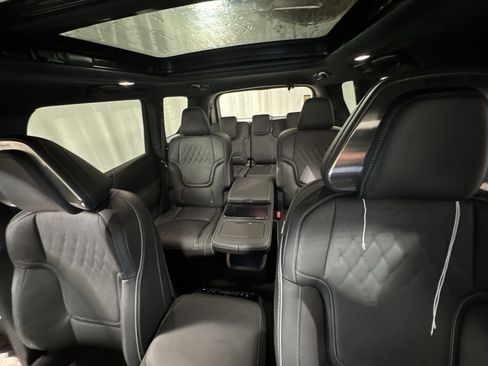 New 2026 INFINITI QX80 Autograph w/ Premium Cargo Package image 30