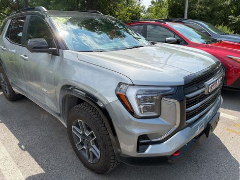 Used 2026 GMC Terrain AT4 w/ Convenience Package III AWD/4WD image 4