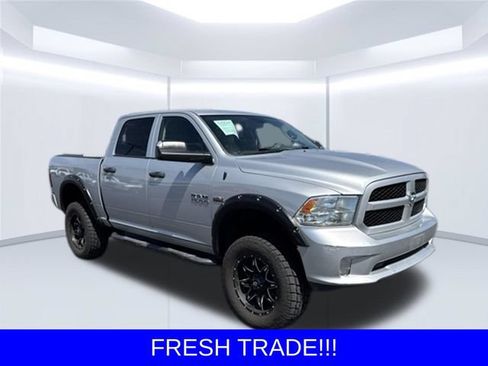 Used 2015 RAM 1500 Express AWD/4WD image 1