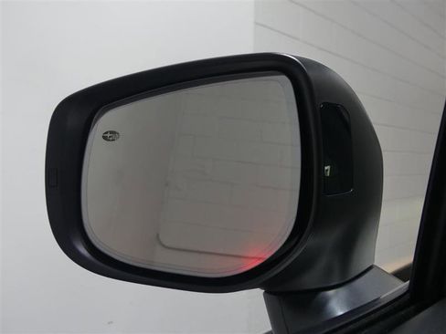 Used 2020 Subaru Forester Limited w/ Popular Package #3 image 14