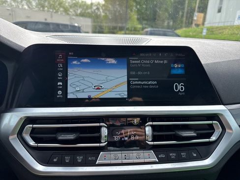 Used 2021 BMW 330i xDrive Sedan w/ Driving Assistance Package image 24