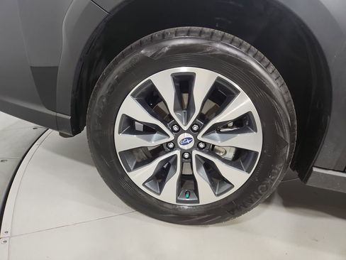 Certified 2024 Subaru Outback Limited image 28