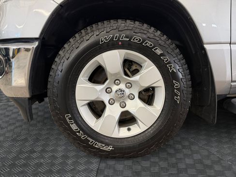 Used 2022 RAM 1500 Big Horn AWD/4WD image 30
