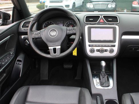 Used 2014 Volkswagen Eos Komfort image 14