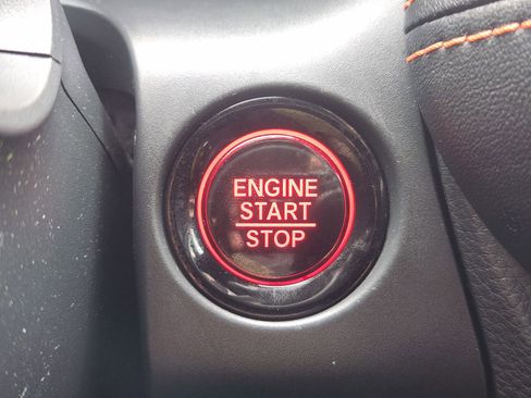 Certified 2025 Honda HR-V Sport image 24