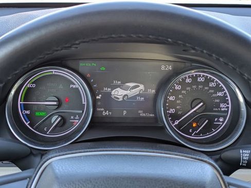 Used 2020 Toyota Camry XLE image 25