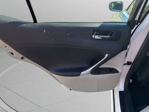 Used 2009 Lexus IS 250 image 17