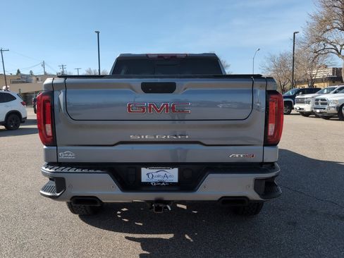 Used 2020 GMC Sierra 1500 AT4 w/ AT4 Premium Package image 7