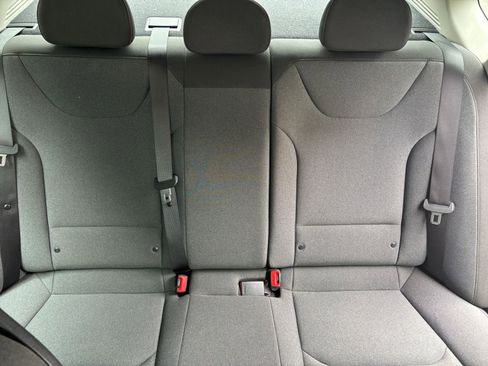 Used 2025 Kia K4 FWD image 33