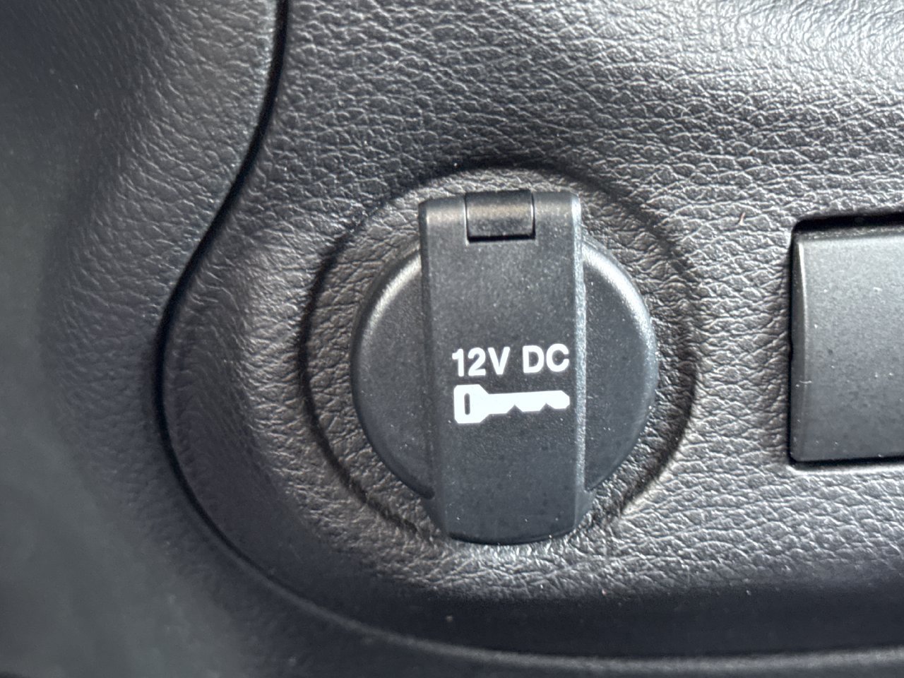 Used 2017 Jeep Wrangler Sport AWD/4WD image 26