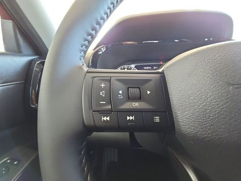 New 2026 Nissan Pathfinder SV AWD/4WD image 11